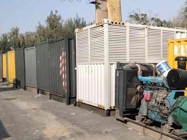 寿宁200KW柴油发电机机组每小时油耗是多少？